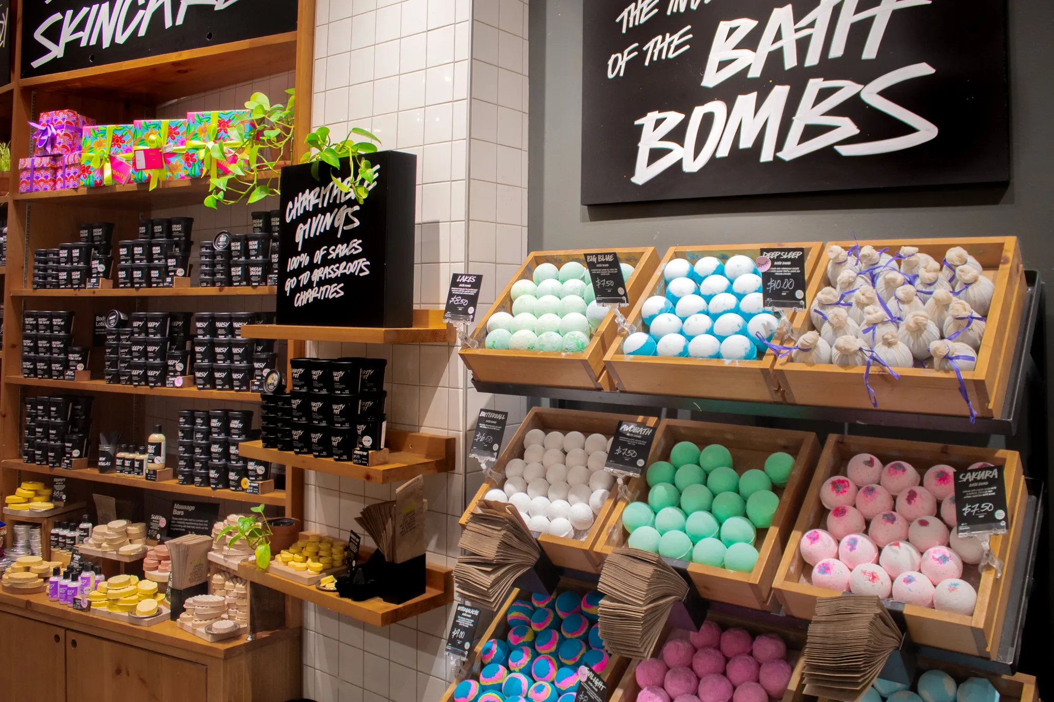 Lush Fresh Handmade Cosmetics