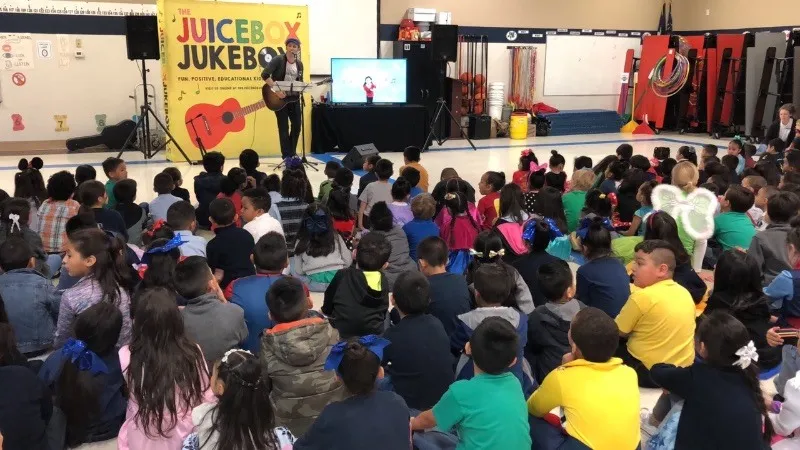 Showtime Saturday: The Juicebox Jukebox