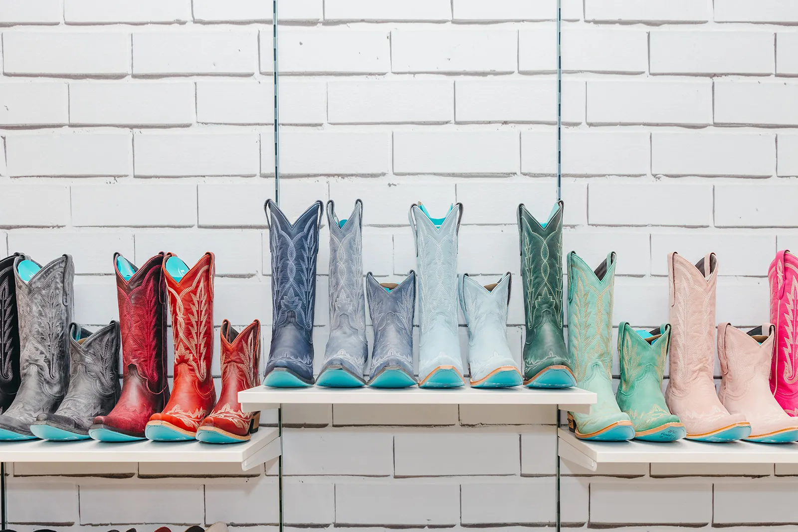 Boots, Books, & Bubbly | Lane Boots