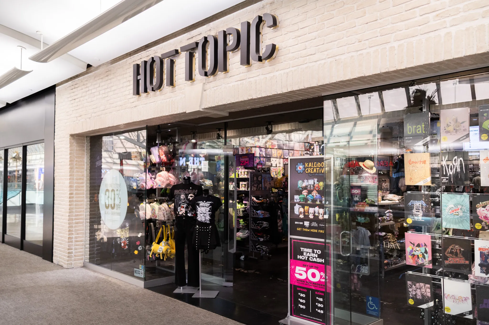 Hot Topic