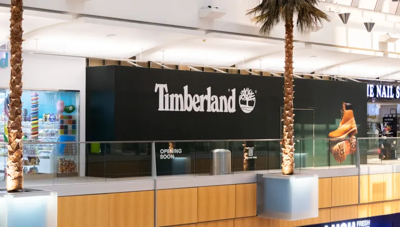 Timberland Barricade with Boots and logo
