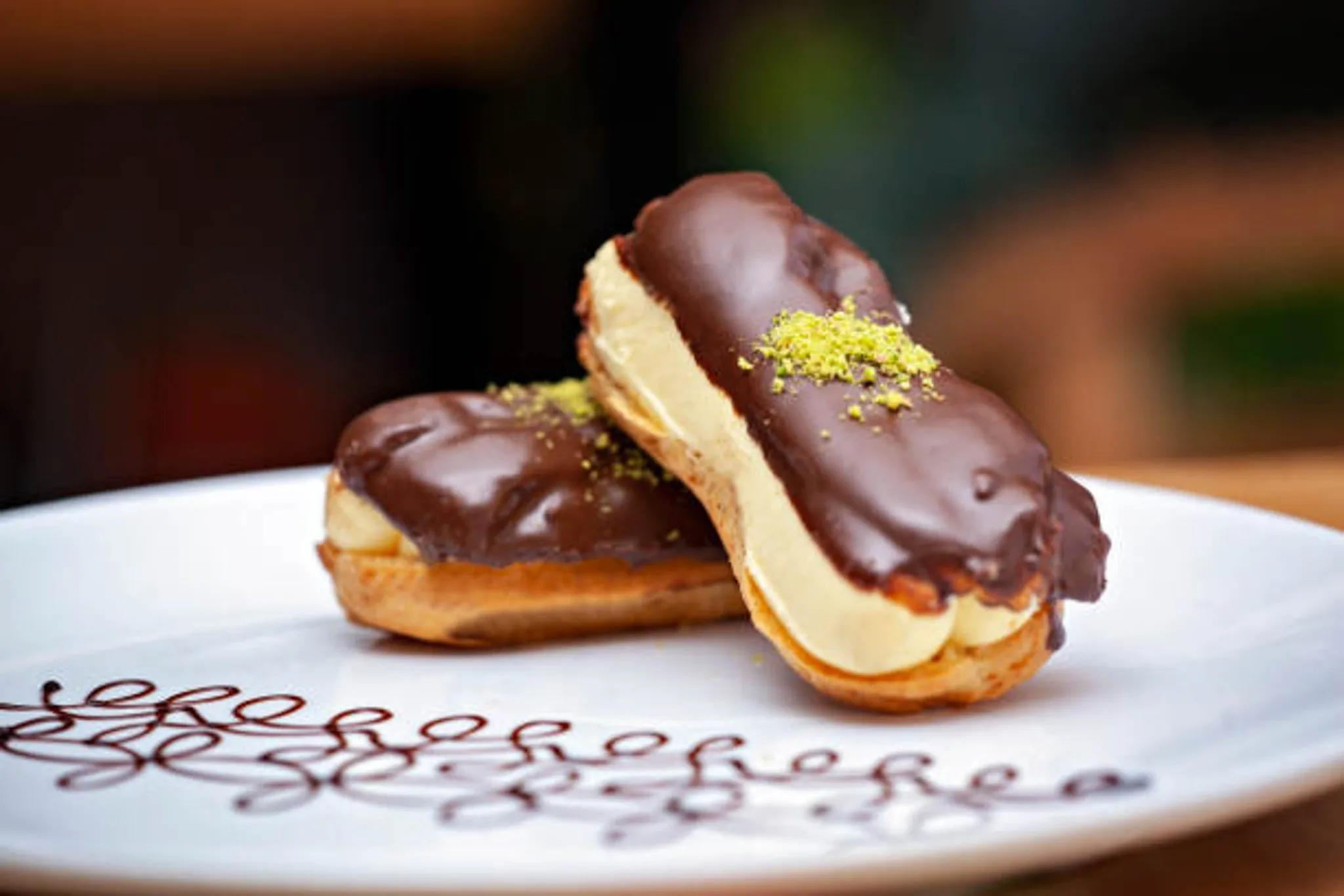 Salut Paris Bakery